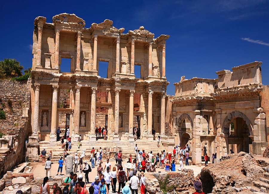 Explore Ephesus on a full-day tour - Image 3