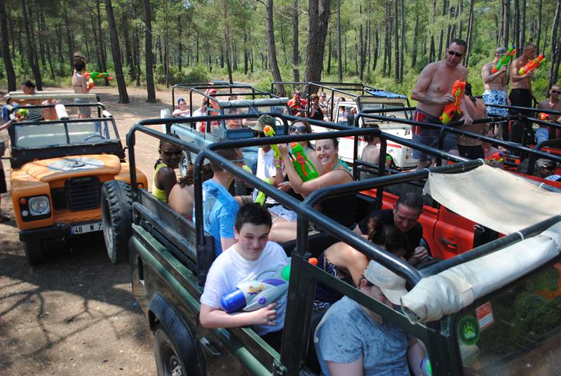 Kemer Jeep Safari - best family activities in Kemer - Turkey - Image 6