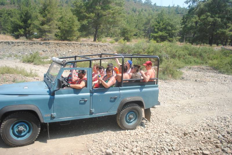 Kemer Jeep Safari - best family activities in Kemer - Turkey - Image 7