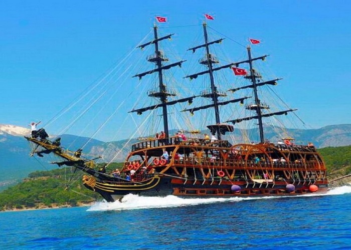 Kemer pirate boat trip is an exciting tour for adults & kids - Image 5