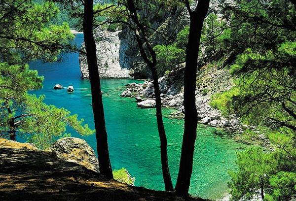 Однодневная морская прогулка из Кемера в заливы Сазак и Генуэзскую бухту Порту с обедом. - Image 2