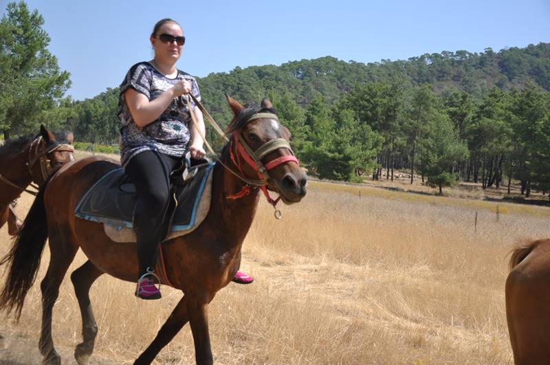 Конные приключения в Кемере: прогулка по живописным уголкам природы. - Image 2