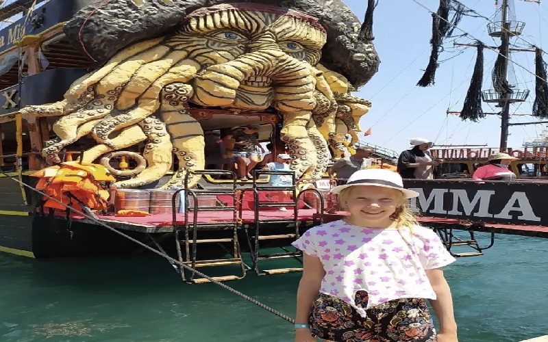 Marmaris Mama Mia Korsan Tekne Turu | Eğlence ve Mavi Yolculuğun Buluşma Noktası - Fotoğraf 1