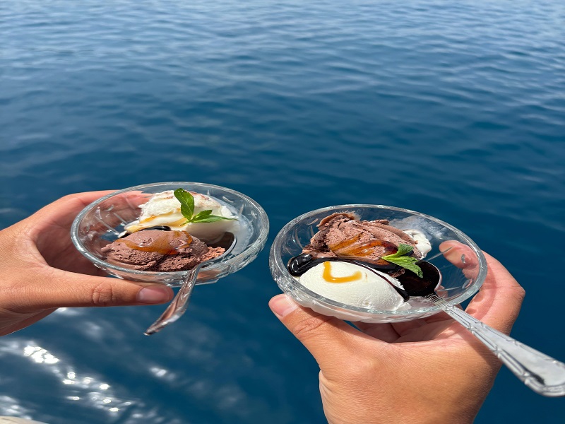 Marmaris: Private Boat Trip w/ Lunch and Soft Drinks 1 - Image 3